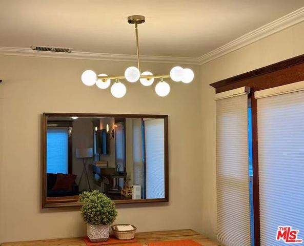 4253 Fountain Avenue, Los Angeles, CA 90029