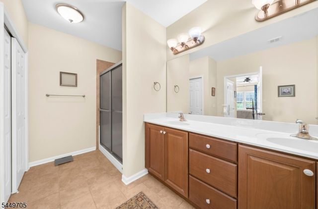 1215 Berry Farm Rd, Readington Twp., NJ 08889