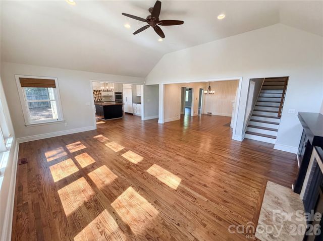 4467 Woodlark Lane, Charlotte, NC 28211