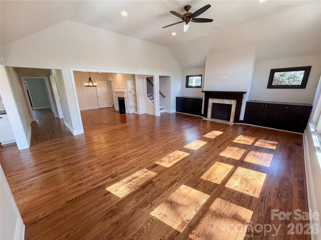 4467 Woodlark Lane, Charlotte, NC 28211