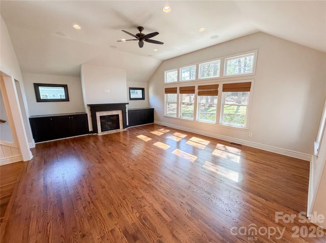 4467 Woodlark Lane, Charlotte, NC 28211