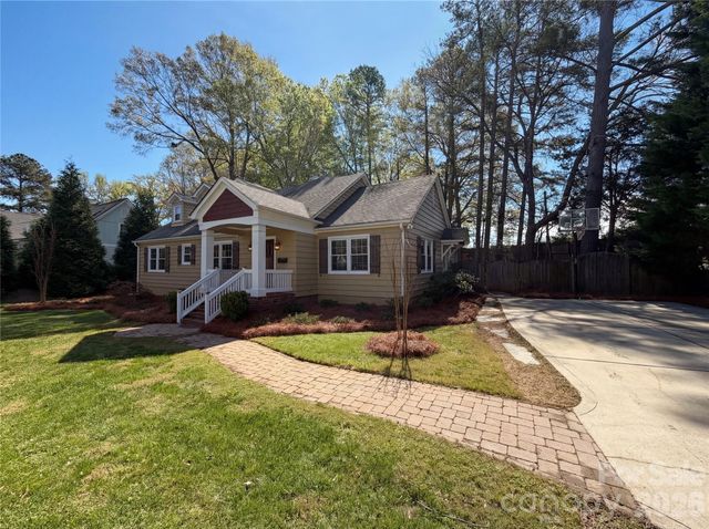 4467 Woodlark Lane, Charlotte, NC 28211