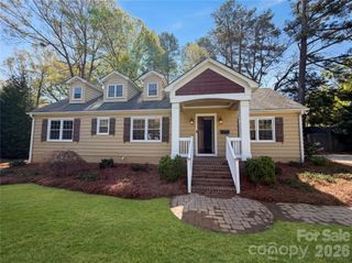 4467 Woodlark Lane, Charlotte, NC 28211