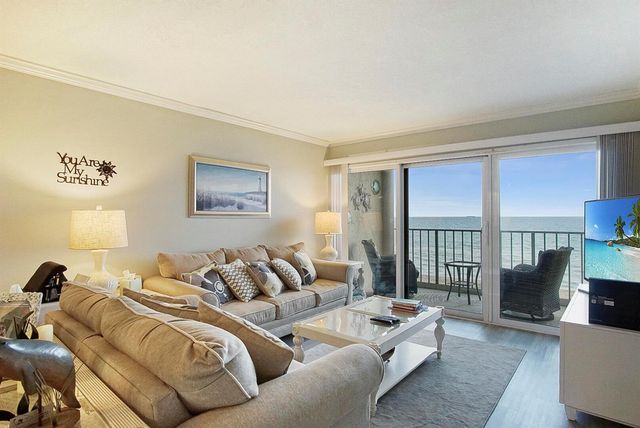 10310 S Ocean Drive 405, Jensen Beach, FL 34957
