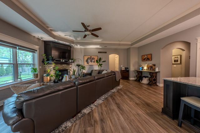 2848 Prairie Rose Drive, Norwalk, IA 50211