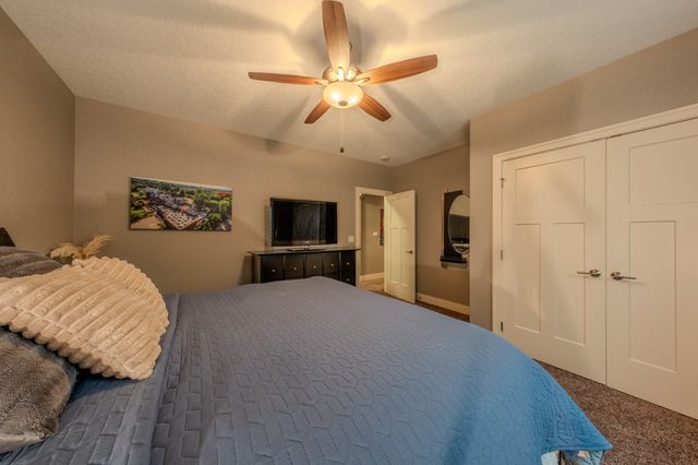 2848 Prairie Rose Drive, Norwalk, IA 50211