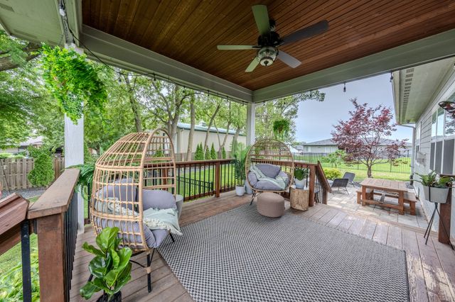 2848 Prairie Rose Drive, Norwalk, IA 50211