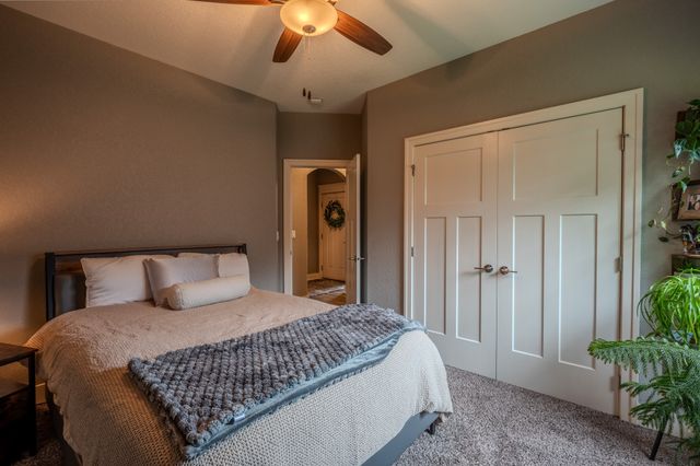 2848 Prairie Rose Drive, Norwalk, IA 50211