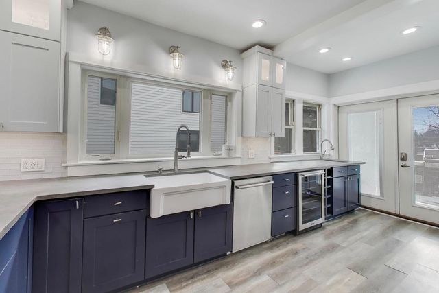 5120 Grand Avenue, Downers Grove, IL 60515