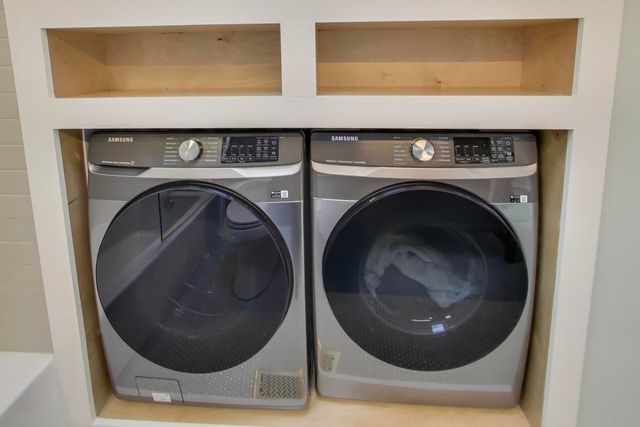 5120 Grand Avenue, Downers Grove, IL 60515