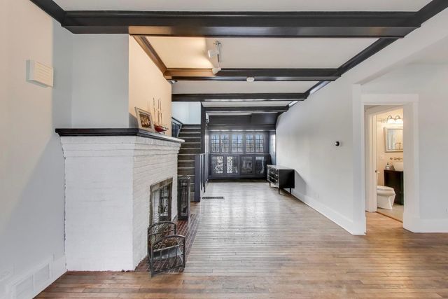 5120 Grand Avenue, Downers Grove, IL 60515