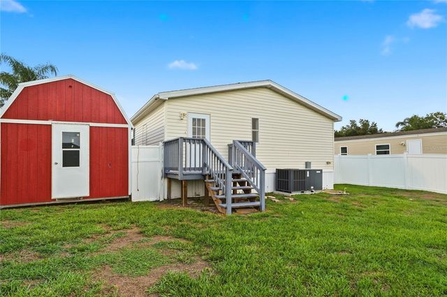 338 1ST AVENUE N, Lake Wales, FL 33859