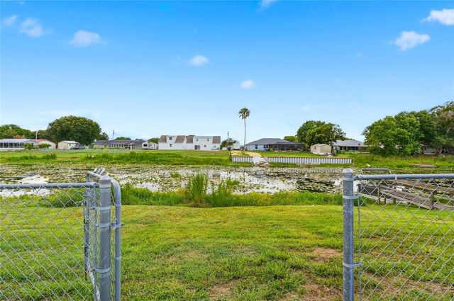 338 1ST AVENUE N, Lake Wales, FL 33859