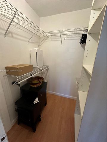 2825 NE 201st Terrace M216, Aventura, FL 33180