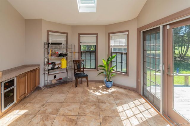 1 Far Horizons Drive, Newburgh, NY 12550