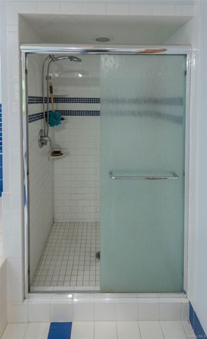 1 Far Horizons Drive, Newburgh, NY 12550