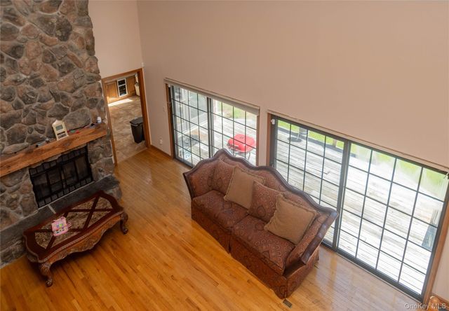 1 Far Horizons Drive, Newburgh, NY 12550