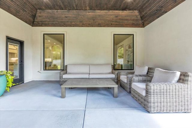 7901 Laura Lane, Oklahoma City, OK 73151