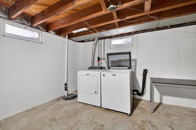 1120 S 6TH STREET, De Pere, WI 54115