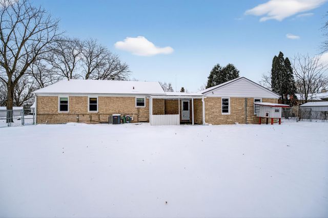 1120 S 6TH STREET, De Pere, WI 54115