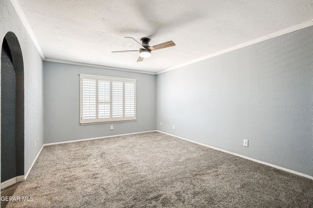 6821 PEARL RIDGE Drive, El Paso, TX 79912