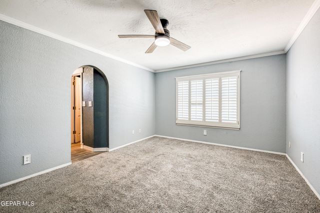 6821 PEARL RIDGE Drive, El Paso, TX 79912