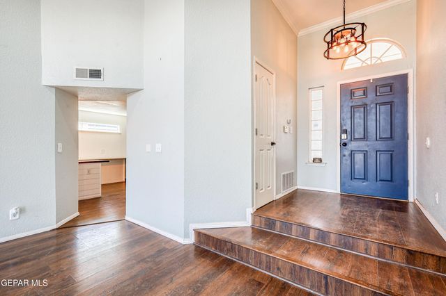 6821 PEARL RIDGE Drive, El Paso, TX 79912