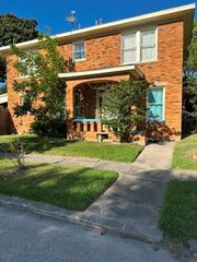 1628 46th Street, Galveston, TX 77551