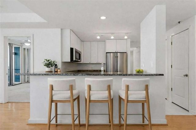 3338 Peachtree Road, Atlanta, GA 30326