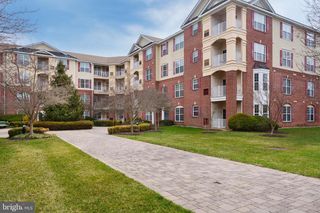 1109 COLTS CIR #F2, Lawrence Township, NJ 08648