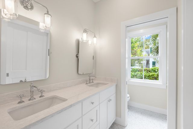 616 Eaton Street, Key West, FL 33040