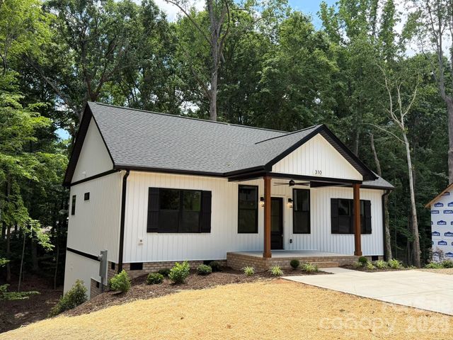 310 Willow Street, Stanley, NC 28164