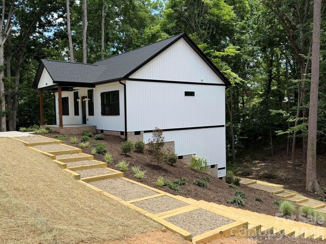 310 Willow Street, Stanley, NC 28164