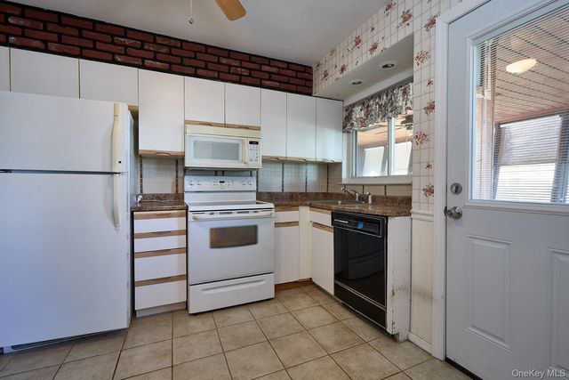 1068 Ashley Drive, Valley Stream, NY 11580