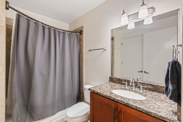 465 S Main St Apt 303, Memphis, TN 38103