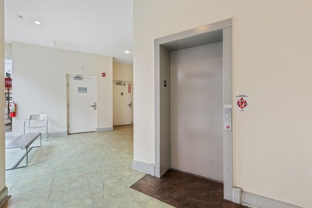 465 S Main St Apt 303, Memphis, TN 38103