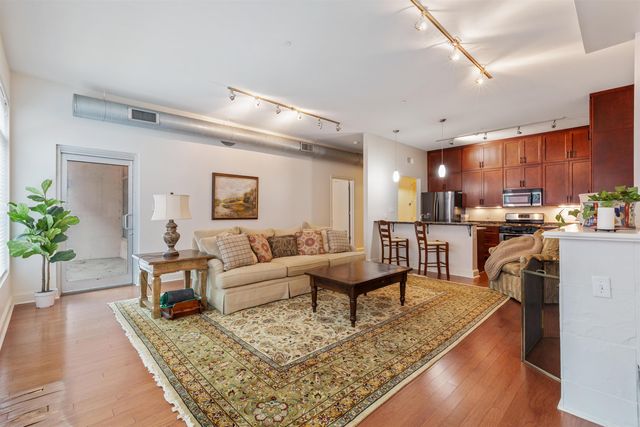 465 S Main St Apt 303, Memphis, TN 38103