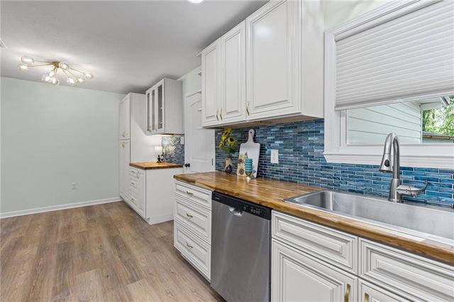 6701 Lott Road, Semmes, AL 36575