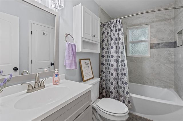 6701 Lott Road, Semmes, AL 36575