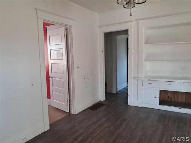 228 Virginia Street, Hannibal, MO 63401