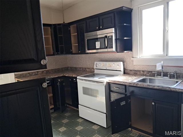 228 Virginia Street, Hannibal, MO 63401