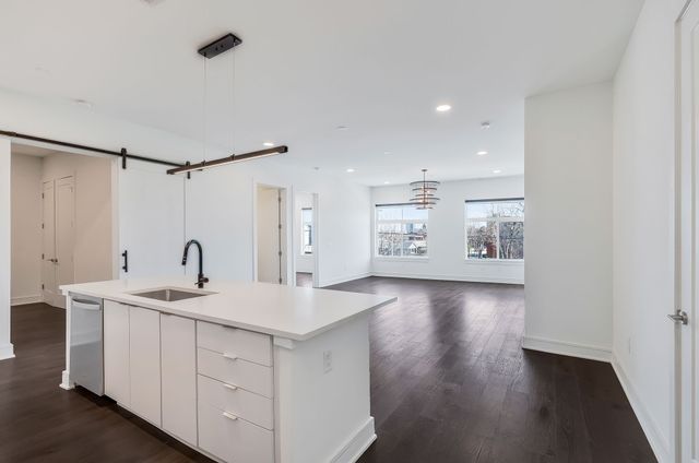 1125 10th Ave N Apt 205, Nashville, TN 37208