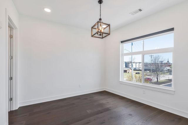 1125 10th Ave N Apt 205, Nashville, TN 37208