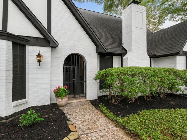 15619 Ripplewind Lane, Houston, TX 77068