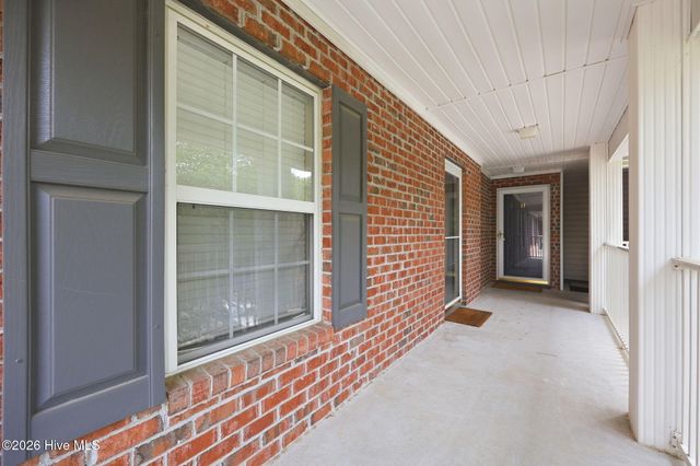 2207 Locksley Woods Drive G, Greenville, NC 27858