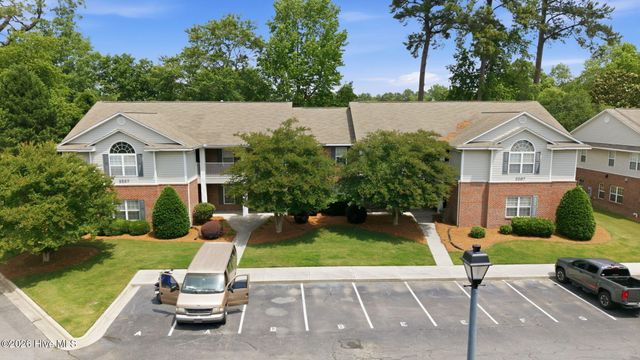 2207 Locksley Woods Drive G, Greenville, NC 27858