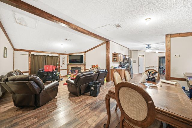 2974 Cr-146 Shroeder A, Alvin, TX 77511