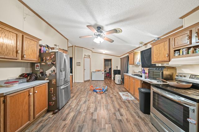 2974 Cr-146 Shroeder A, Alvin, TX 77511