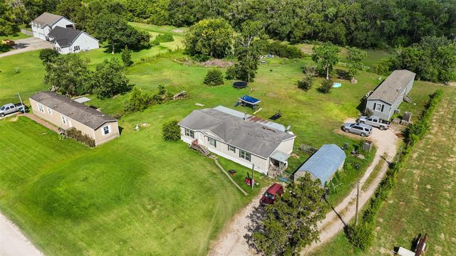 2974 Cr-146 Shroeder A, Alvin, TX 77511