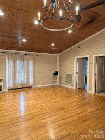 59 Ck Cabin Drive, Hot Springs, NC 28743